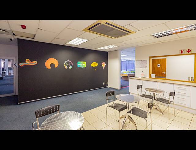 790M² OFFICE TO LET IN FERNDALE